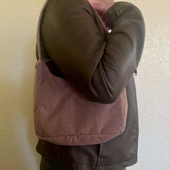 BAGGU ☁️ | Mini Shoulder Bag - Picture 2 of 6